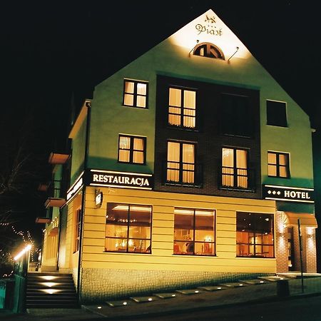 Hotel Piast Cedynia Экстерьер фото