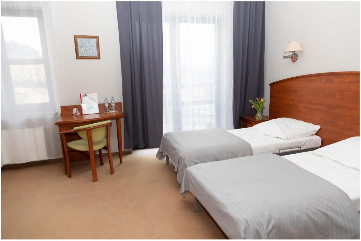 Hotel Piast Cedynia Экстерьер фото