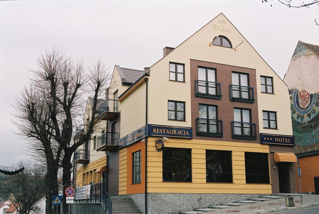 Hotel Piast Cedynia Экстерьер фото